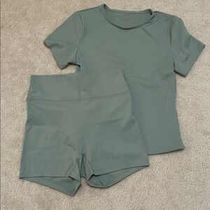 Green Activewear Set